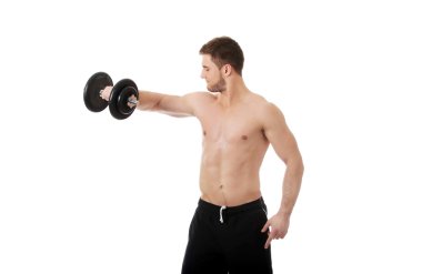 Kaslı adam ağırlık egzersiz..