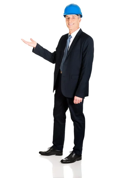 Businessman presenting something — Stock Photo, Image