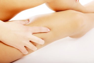 Kadın umurunda bacağını hakkında.