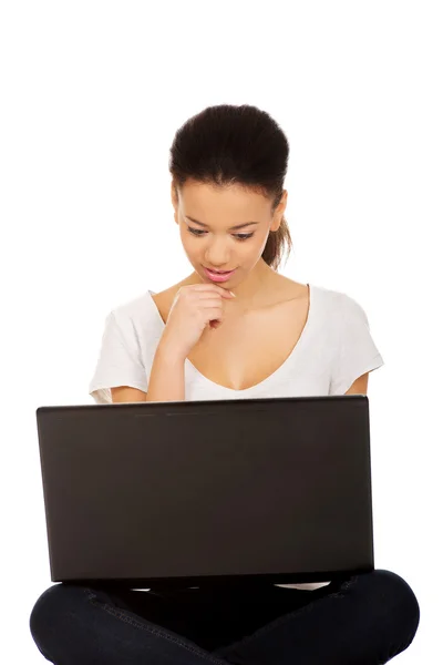 Teen sitting with laptop. — Stock Photo, Image