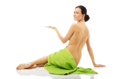 kadın holding boşaltmak