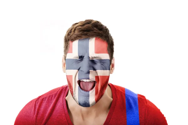 Hombre gritando con bandera de Noruega en la cara . — Foto de Stock