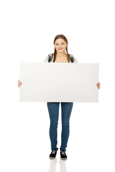 Donna con tabellone bianco . — Foto Stock