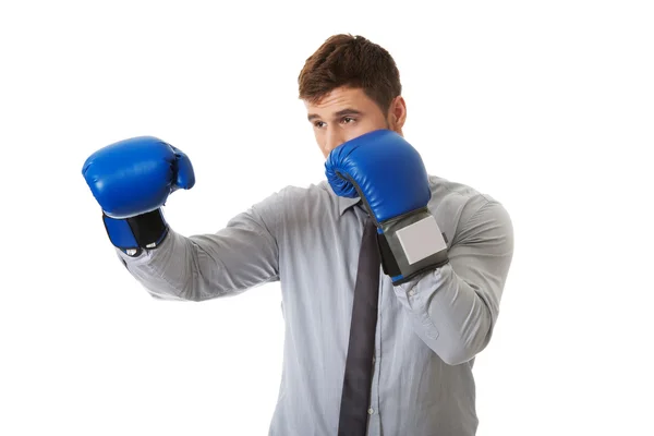 Geschäftsmann mit Boxhandschuhen. — Stockfoto