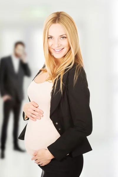 Sorridente grávida empresária . — Fotografia de Stock