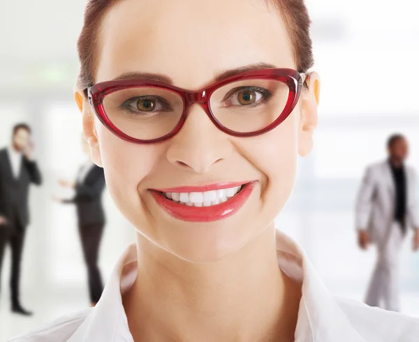 Mujer de negocios sonriente . —  Fotos de Stock