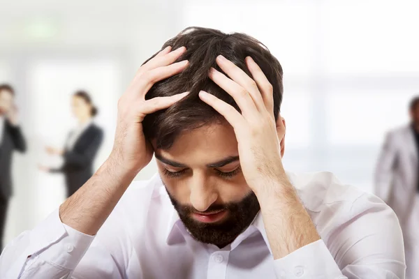 Homem de negócios deprimido . — Fotografia de Stock