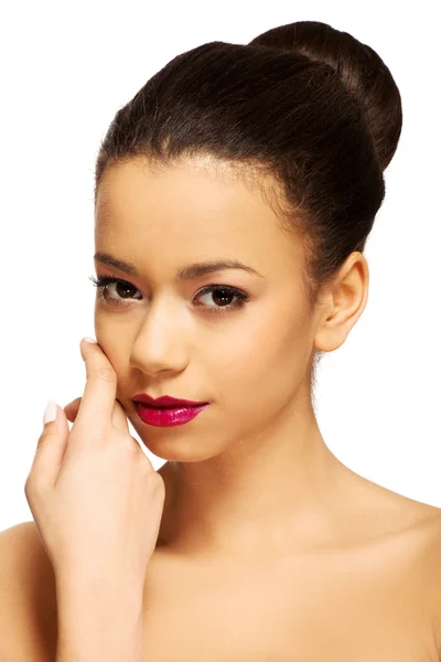 Mujer africana con maquillaje . —  Fotos de Stock