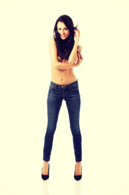 gömleksiz kadın kot çekici