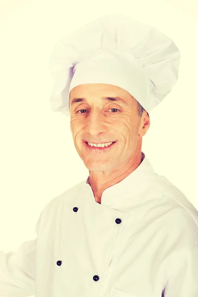 Chef profesional en uniforme blanco y sombrero — Foto de Stock
