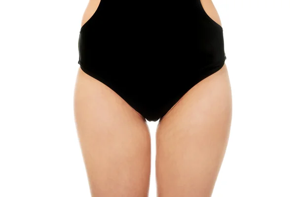 Dames lichaam in zwembroek. — Stockfoto