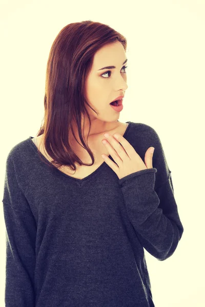 Surprised young woman — Stock Photo, Image