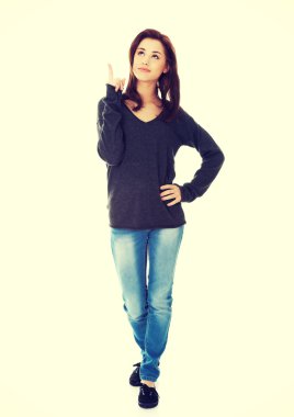 Kopyalama alanı gösteren öğrenci kadın