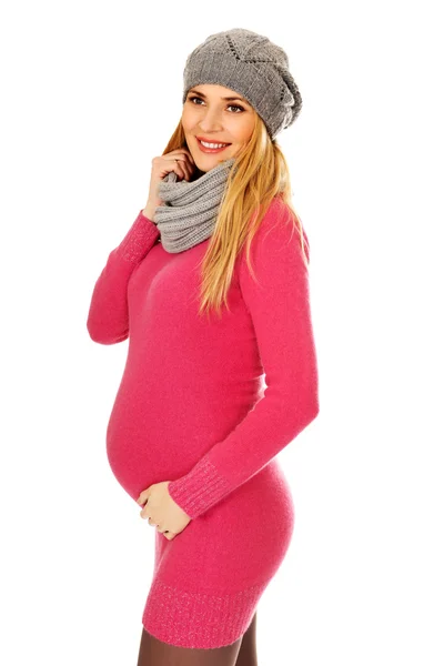 Heureuse femme enceinte en vêtements de dessus — Photo