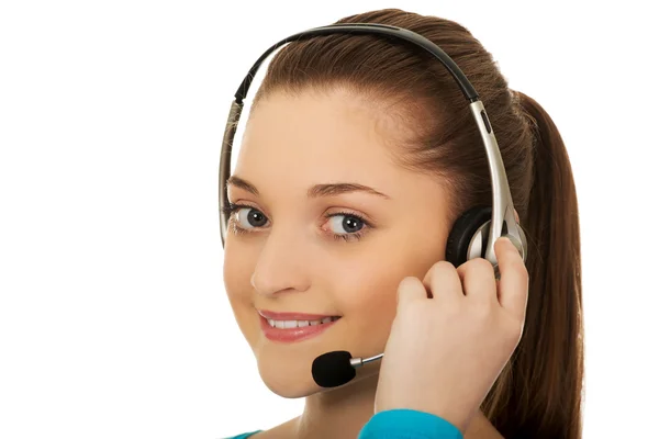 Callcenter leende kvinna operatör. — Stockfoto