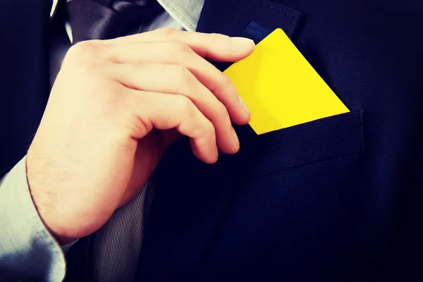 Üzletember véve kártya-ból zseb — Stock Fotó