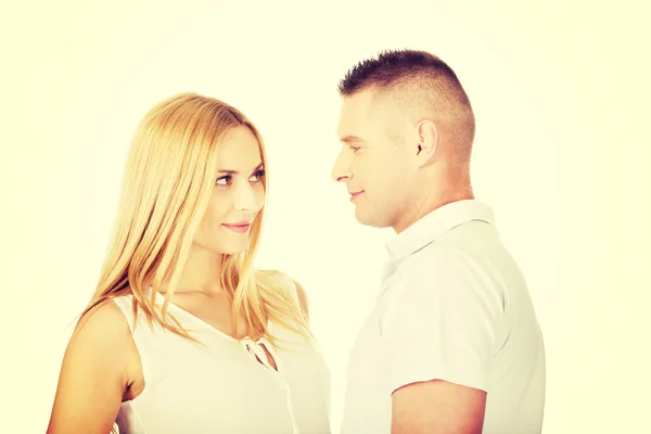 Happy couple looking at each other — Stock Photo, Image