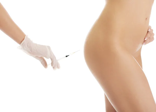 Injection avant chirurgie sur un fond de femme — Photo