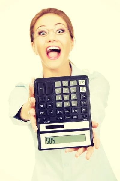Empleado bancario con calculadora . — Foto de Stock