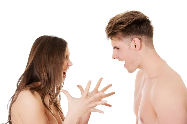 Casal jovem tendo uma discussão . — Fotografia de Stock