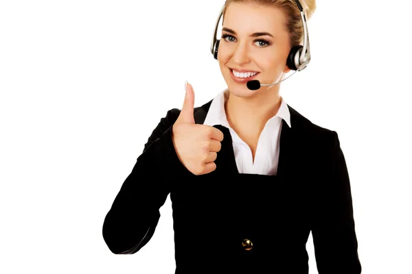 Callcenter-Frau gestikuliert ok — Stockfoto