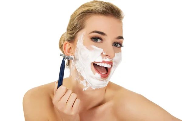 Young woman have morning shave. — Stock Photo, Image