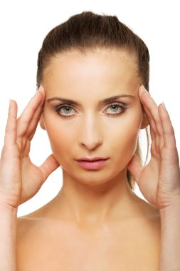 Kadın ile yapmak onun yüzüne dokunmak.