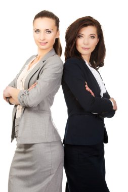 İki işkadını birbirine yaslanmış.