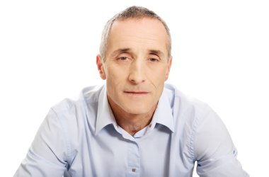 iyi görünümlü bir adam