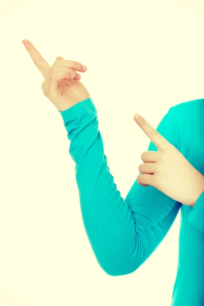 Mujeres dedos apuntando hacia arriba . — Foto de Stock