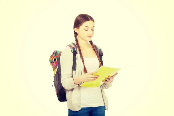 Chica adolescente con mochila escolar . —  Fotos de Stock