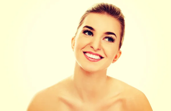Glimlachte jonge naakte vrouw — Stockfoto