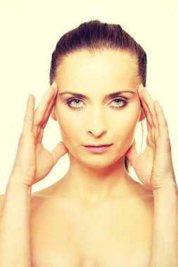 Kadın ile yapmak onun yüzüne dokunmak.