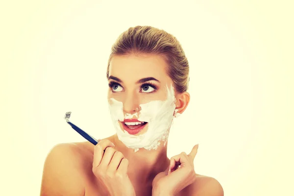 Young woman have morning shave. — Stock Photo, Image