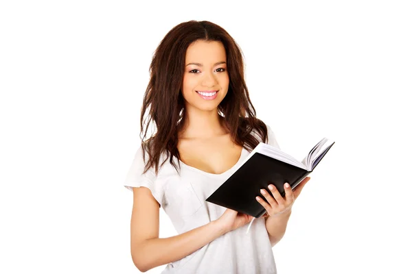Jovem estudante mulher com caderno . — Fotografia de Stock