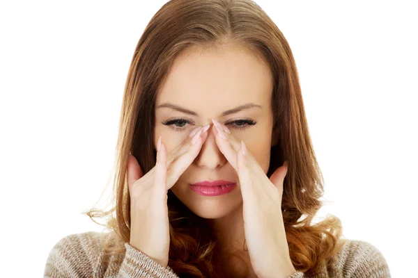 副鼻腔圧痛を持つ女性. — ストック写真