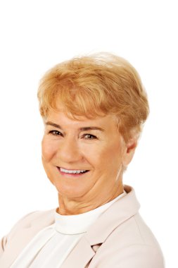 Gülümse zarif son sınıf sarışın kadın.