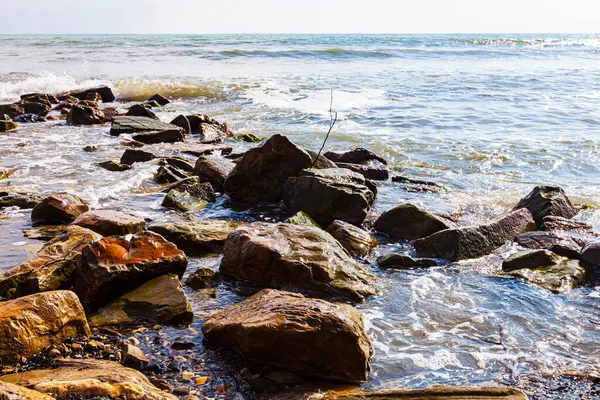 Hermoso Paisaje Marino Grandes Rocas Surf —  Fotos de Stock