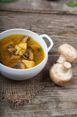 mantar çorbası  