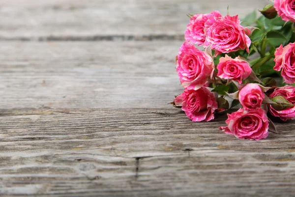 Bouquet of pink roses — Stock Photo, Image