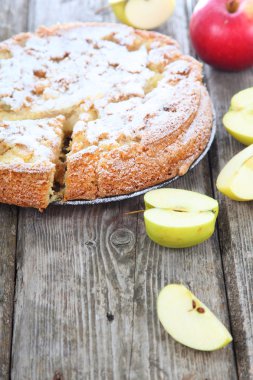 elmalı turta ve elma