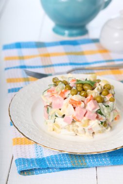 salata olivier