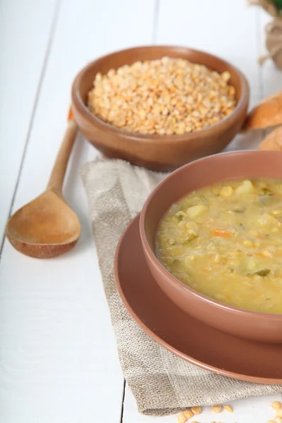 Delicious pea soup — Stock Photo, Image