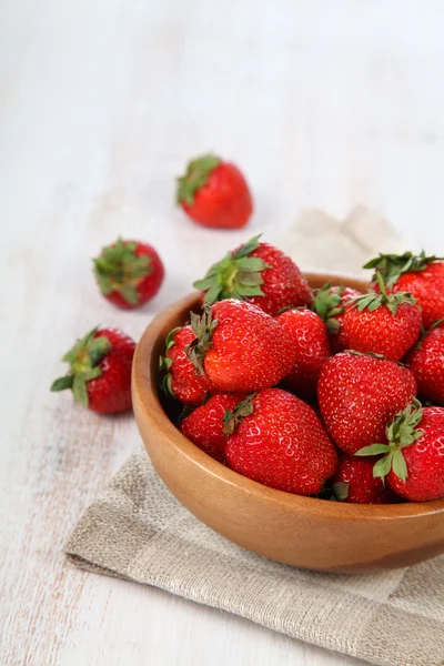 Reife Erdbeeren — Stockfoto