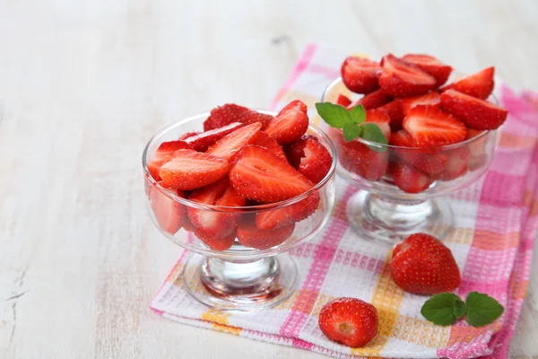 Rijpe aardbeien — Stockfoto