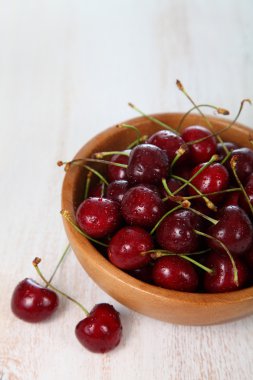 Olgun Kiraz ahşap kase 