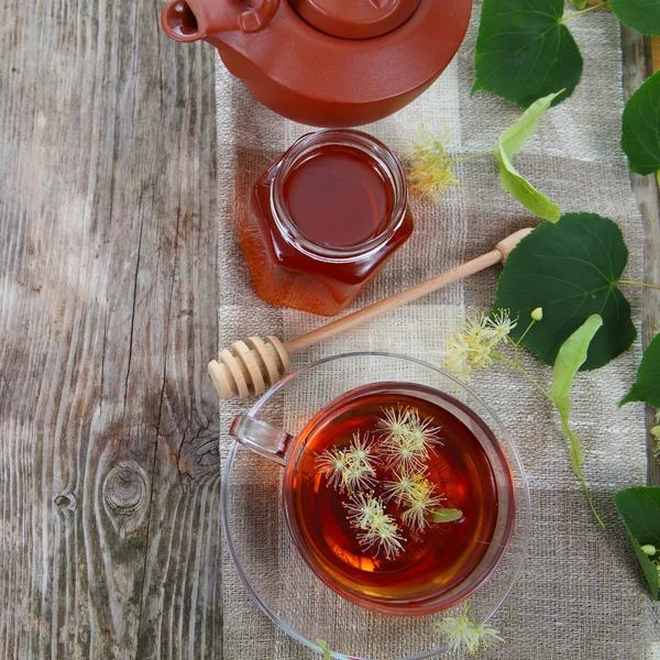 Herbal tea with linden and honey — Stock Photo, Image