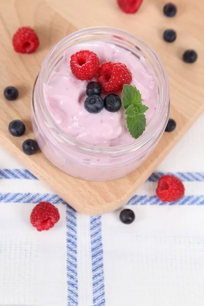 Postre de verano. con arándanos maduros —  Fotos de Stock