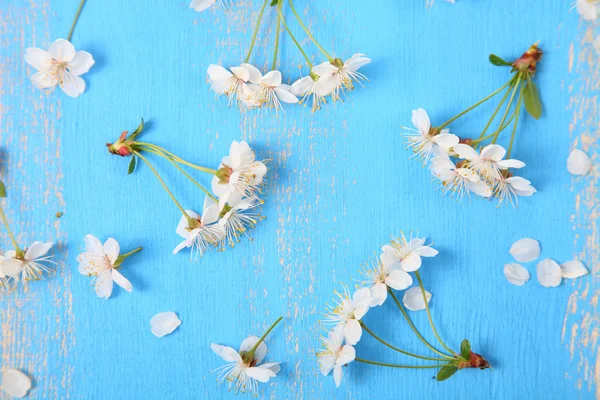 Chou-fleur sur une table en bois — Photo