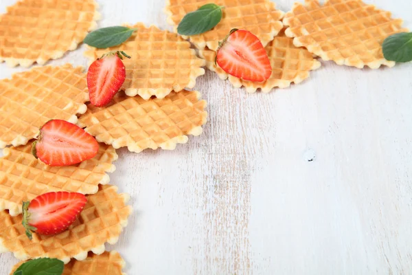 Waffles, mint and ripe strawberries. — Stock Photo, Image